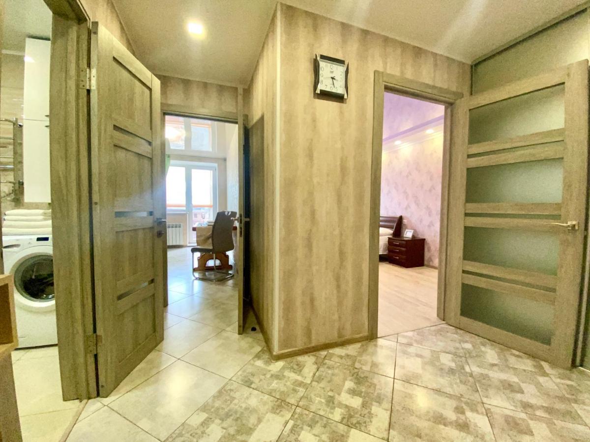 Apartpoltava Простора Однокімнатна Квартира В Новобудові, Корпусний Парк Poltava Exterior foto