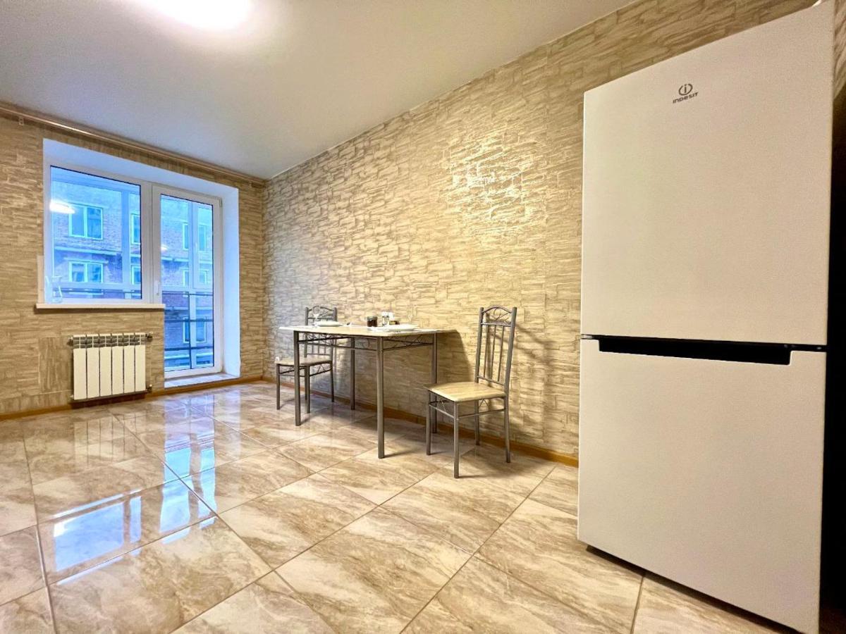 Apartpoltava Простора Однокімнатна Квартира В Новобудові, Корпусний Парк Poltava Exterior foto